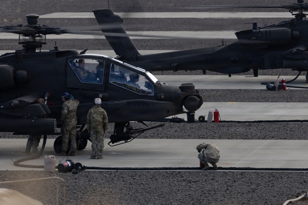 16th CAB Refuels AH-64 Apaches at Rising Thunder 25