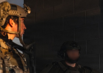 Green Berets Conduct CQB Training to Strengthen Small-Unit Tactics
