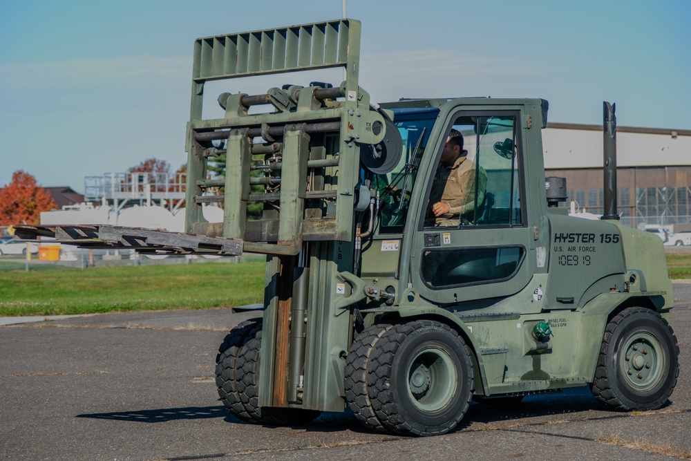 108 Airman Trains for Forklift Certification