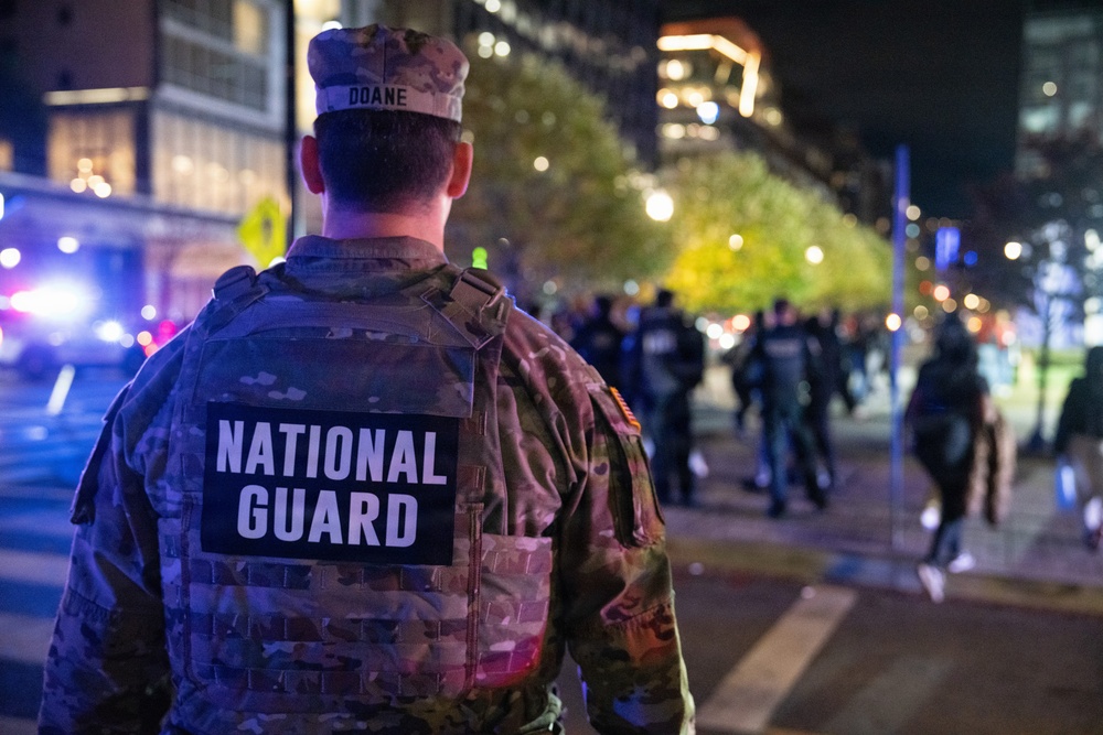 D.C. Safe and Beautiful Mission Unites Service Members and Community