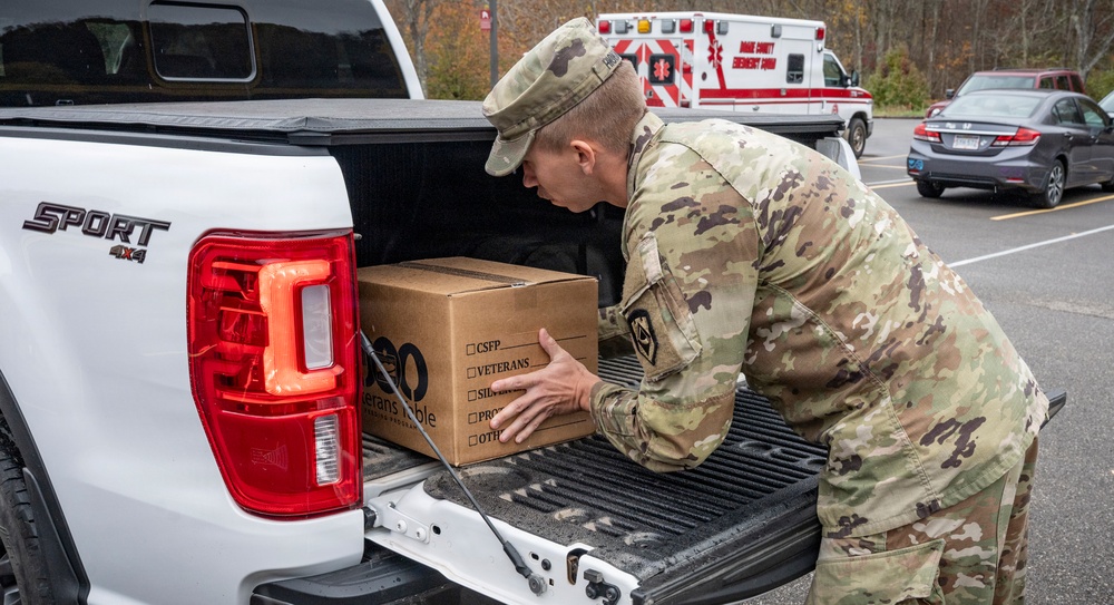 W.Va. Guard assists with food distribution efforts supporting Operation Feeding Families