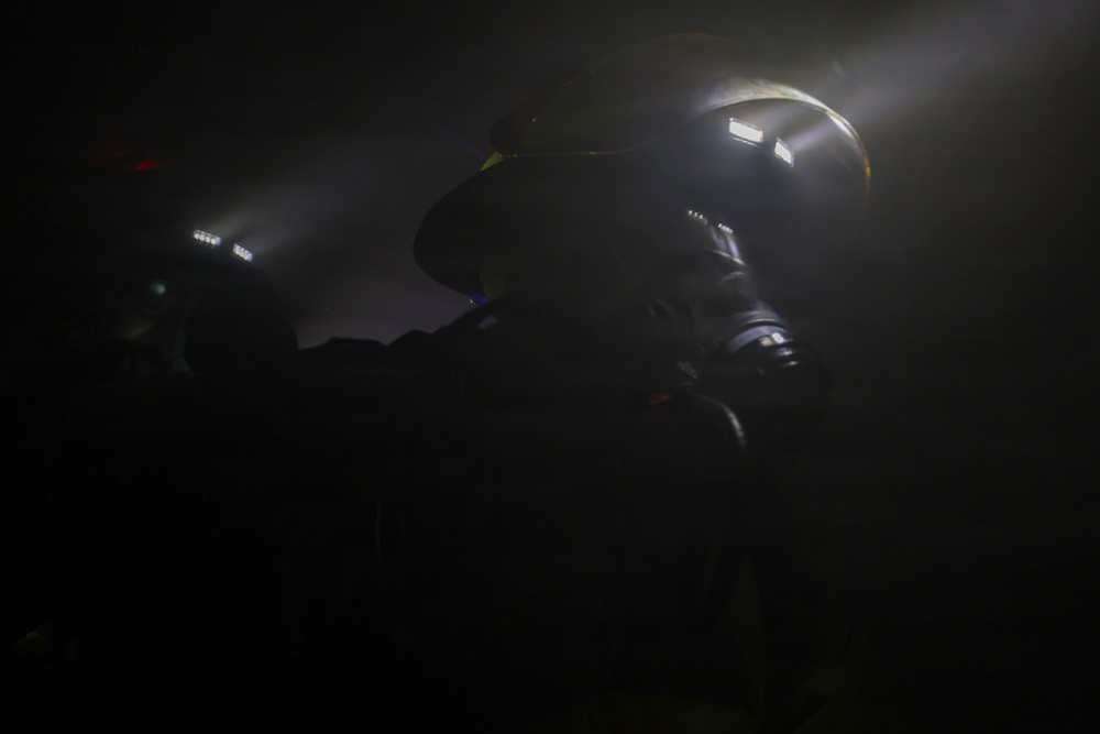 USS Bainbridge (DDG96) Damage Control Training
