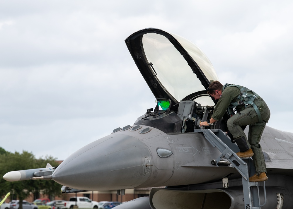 138FW Supports Operation Noble Eagle