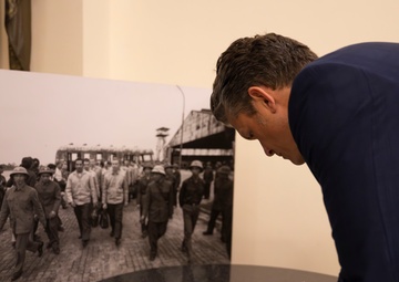 SW Hegseth Meets With Vietnamese Senior Leaders