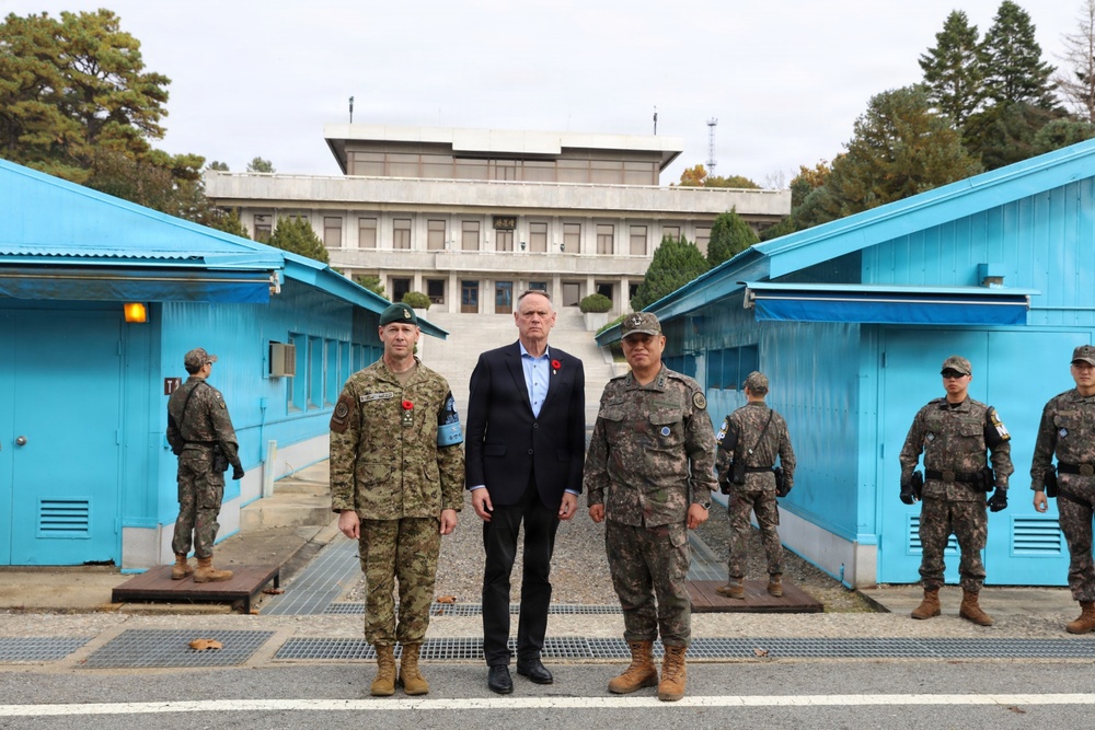 Canadian Minister of National Defence Visits the Joint Security Area