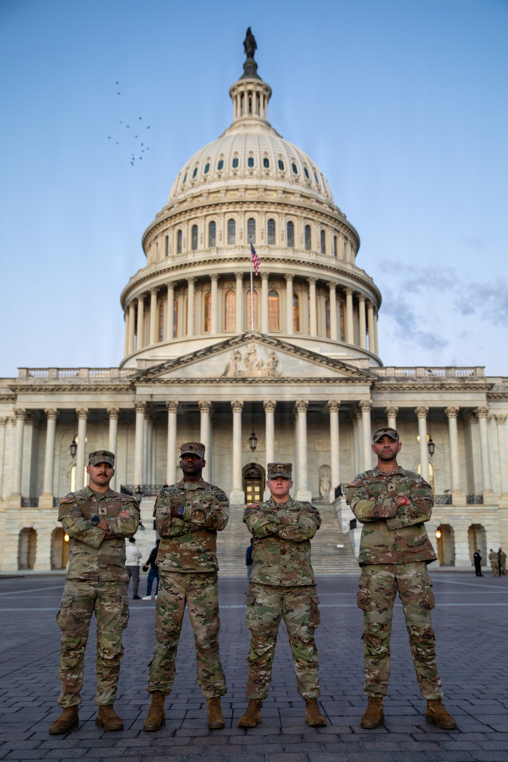 Mississippi Army National Guard Soldiers take a picture in front of the U.S. Capitol
