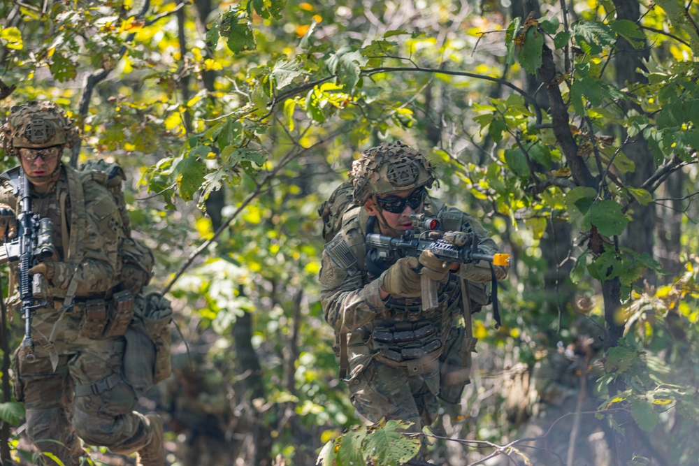 2-23 Infantry Soldiers Strengthen Tactical Proficiency During STX Lanes