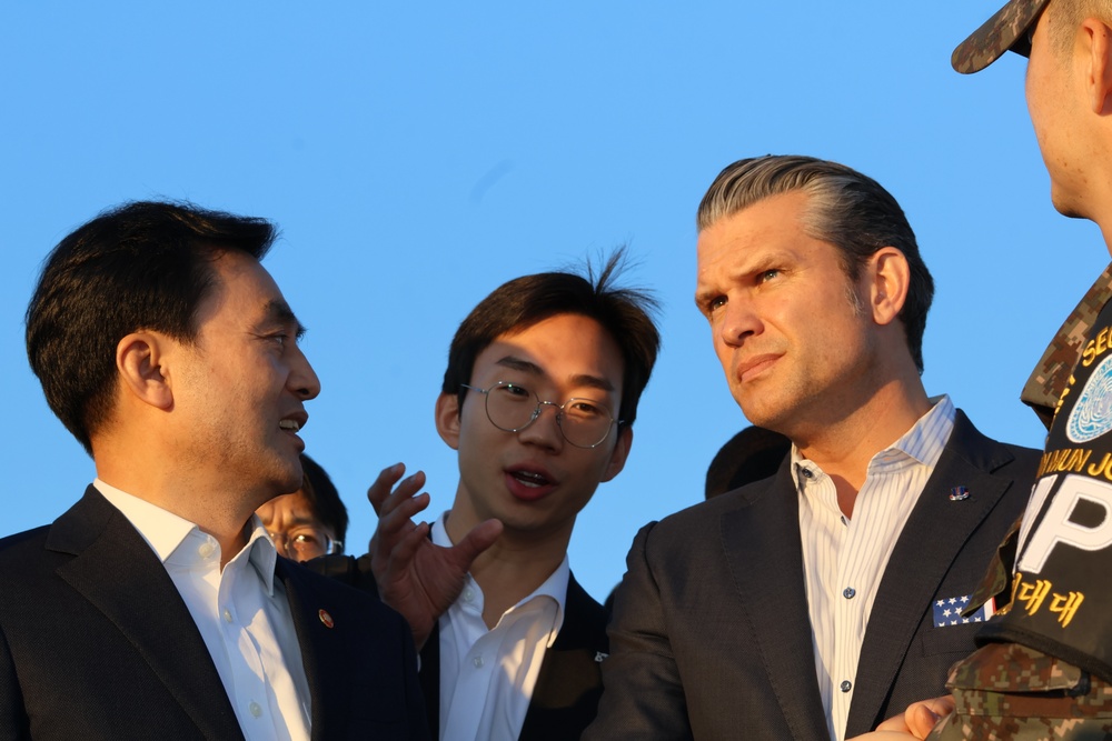SECWAR Visits Korean DMZ With South Korean Counterpart