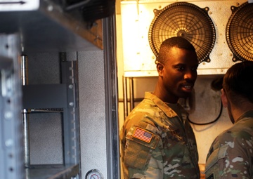 Guard Members, Employees Unite to Aid Colleagues Facing Food Insecurity