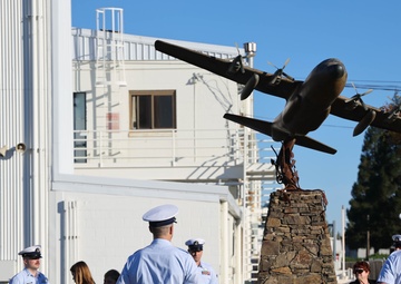 Air Station Sacramento holds memorial service for fallen Coast Guard, Marine Corps aircrews