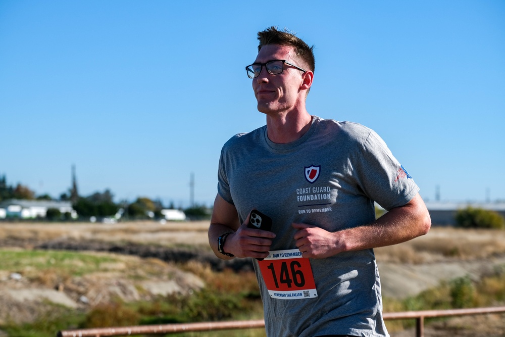 Air Station Sacramento holds memorial run for fallen Coast Guard, Marine Corps aircrews