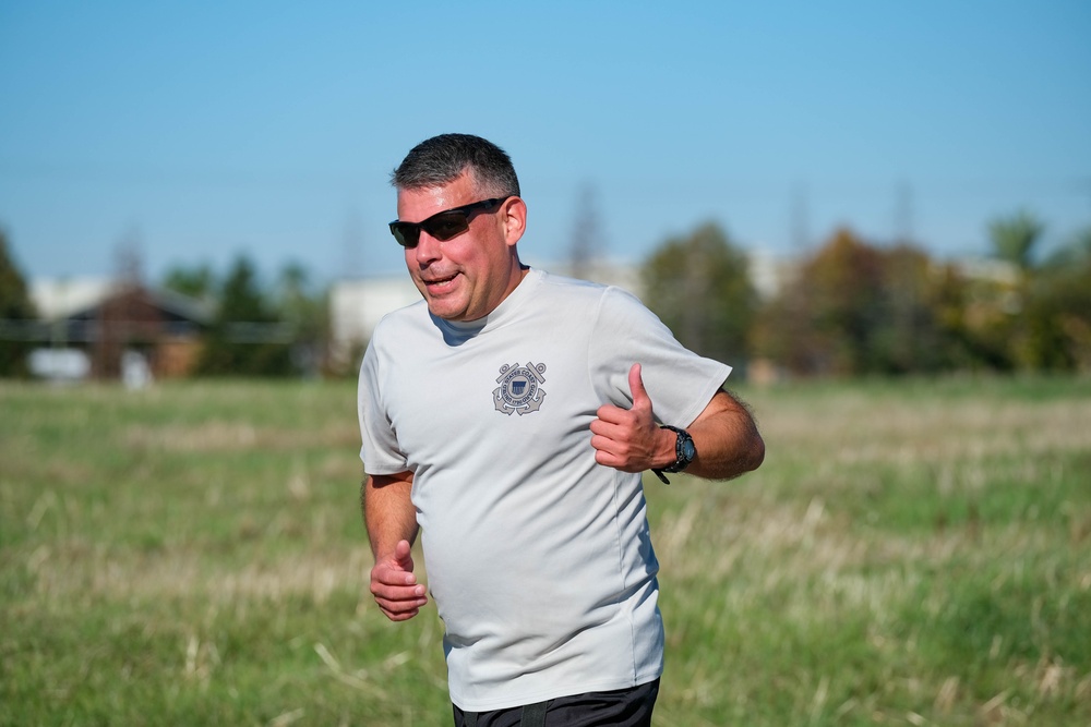 Air Station Sacramento holds memorial run for fallen Coast Guard, Marine Corps aircrews