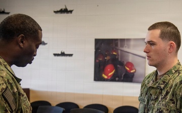 Surface Warfare Engineering Schools Command (SWESC) Great Lakes Student Honored for Courageous Actions