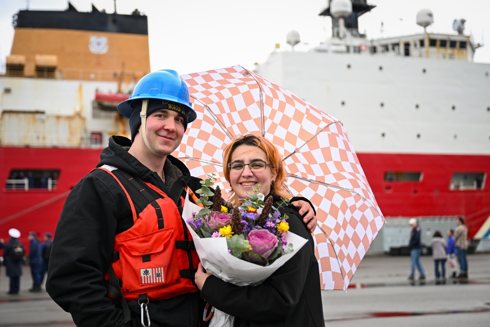 U.S. Coast Guard Cutter Healy returns to Seattle after 129-day Arctic deployment