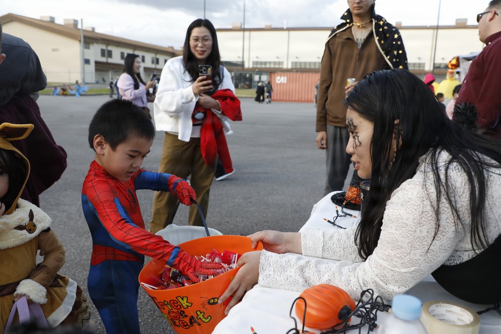 HHC hosts Trunk or Treat
