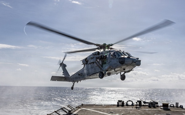USS Mahan Conducts Flight Quarters