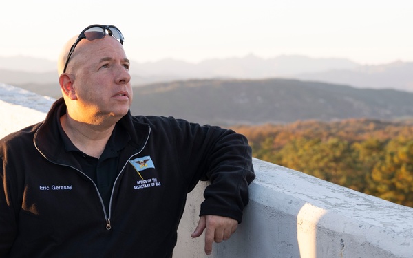 SW Hegseth, ROK MoD Visit JSA in Korean DMZ