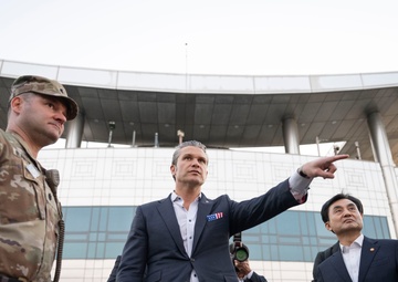 SW Hegseth, ROK MoD Visit JSA in Korean DMZ