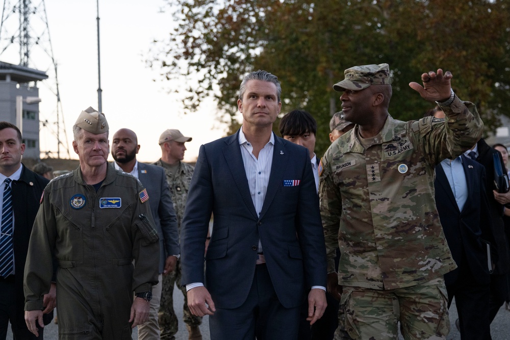 SW Hegseth, ROK MoD Visit JSA in Korean DMZ