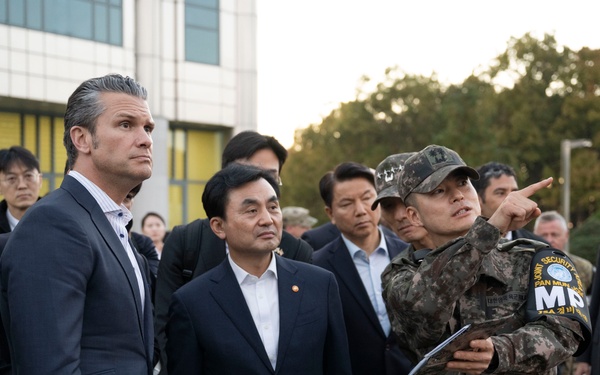 SW Hegseth, ROK MoD Visit JSA in Korean DMZ