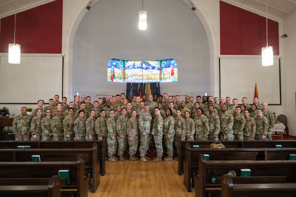 Deploying U.S. Army Reserve unit conducts farewell ceremony in Germany