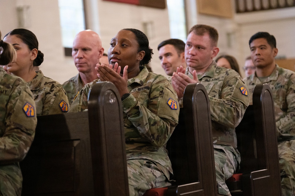 Deploying U.S. Army Reserve unit conducts farewell ceremony in Germany