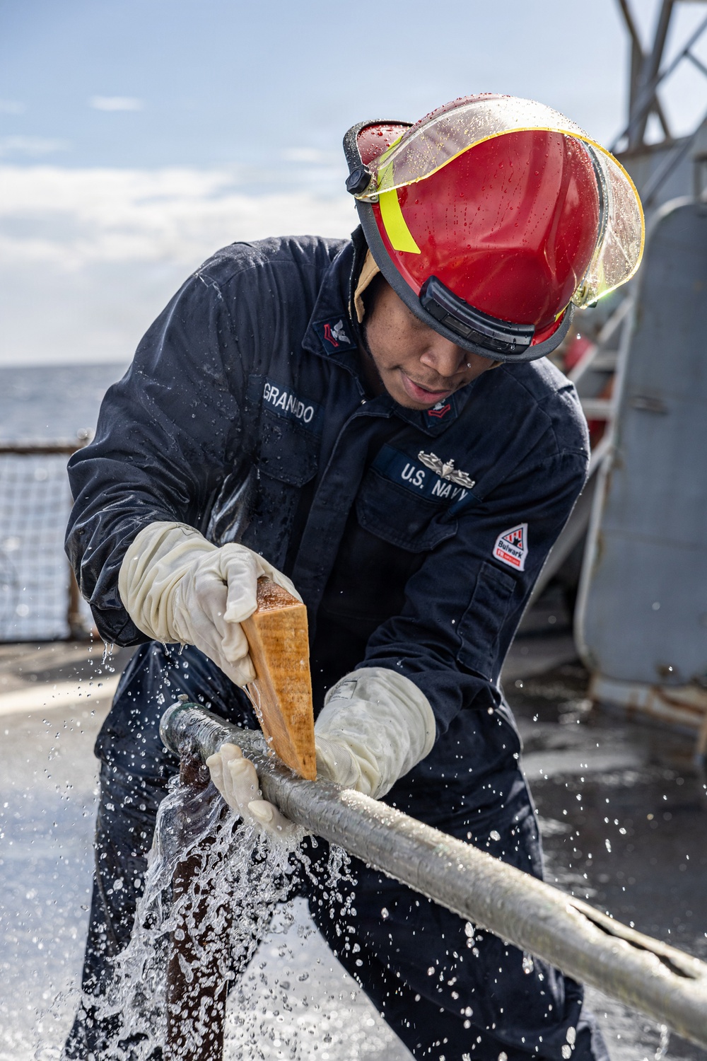 USS Mahan Conducts Damage Control Training