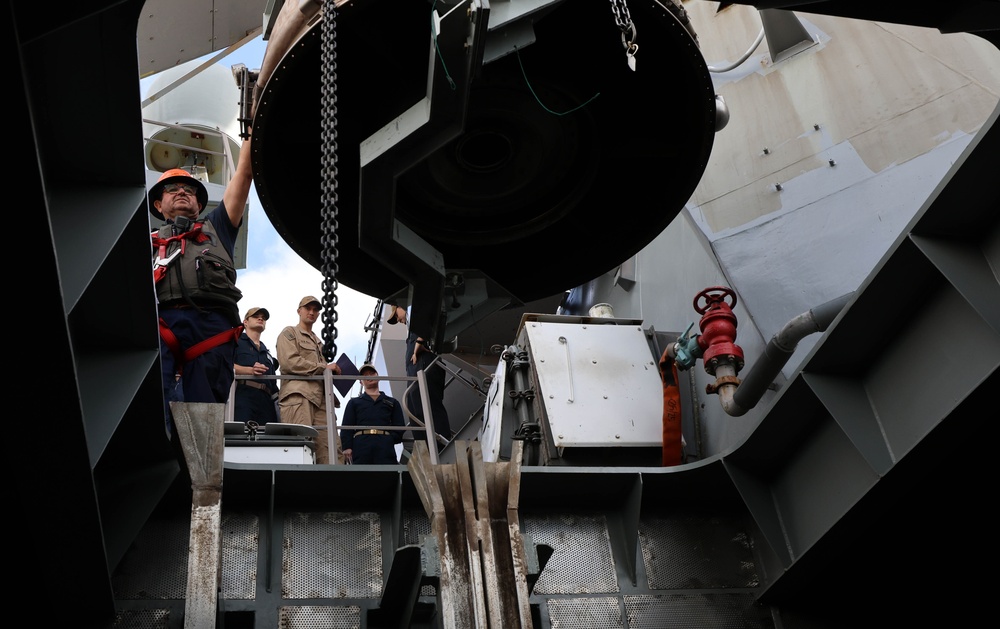 USS Roosevelt (DDG 80), NAVFAC Conduct Engineering Evolution