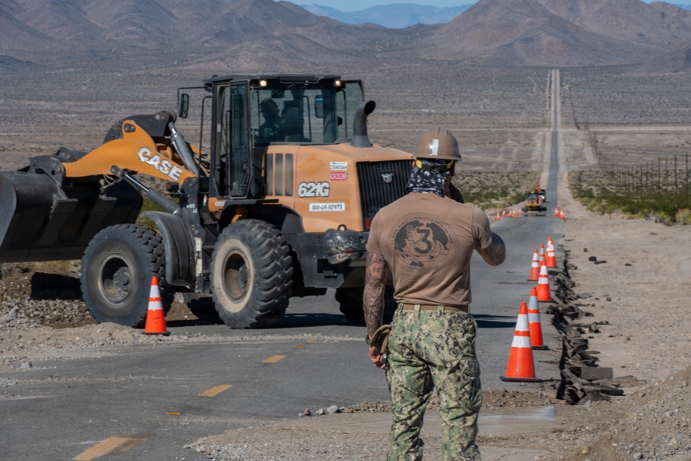 Seabees Conduct Roadwork (NMCB-3)