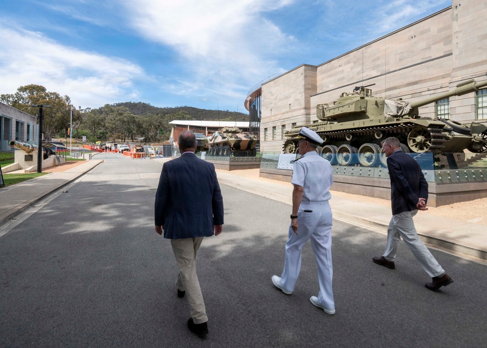 Adm. Steve Koehler, commander, U.S. Pacific Fleet, visits Australia