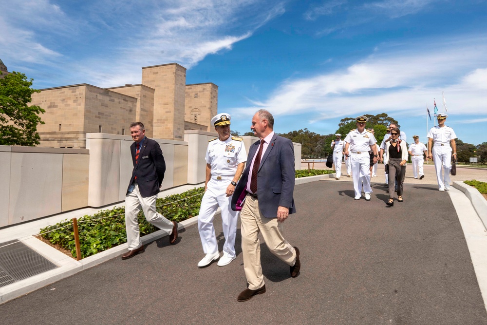 Adm. Steve Koehler, commander, U.S. Pacific Fleet, visits Australia
