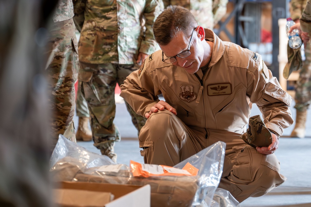 AFCENT surgeon general hosts symposium, tours facilities