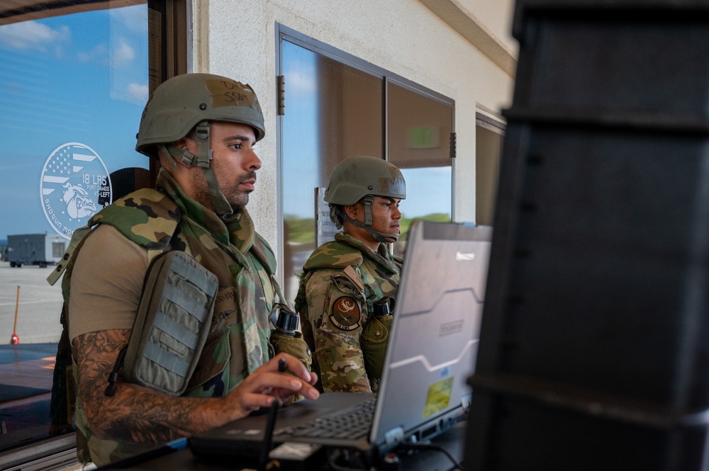 BH 26-1: 18th LRS Keeps the mission moving during readiness exercise
