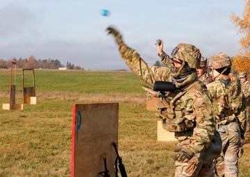 Soldiers Sharpening Skills for E3B
