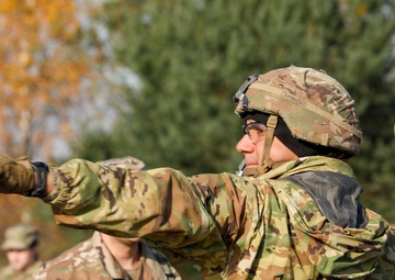 Soldiers Sharpening Skills for E3B