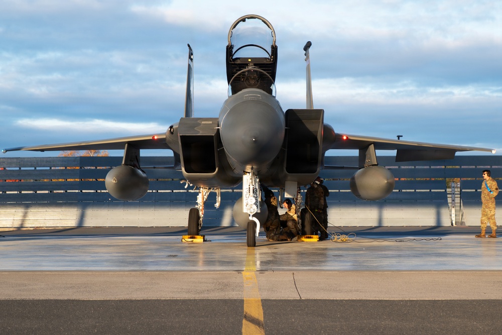 A tearful farewell to the last trio of Eagles at the 104th Fighter Wing