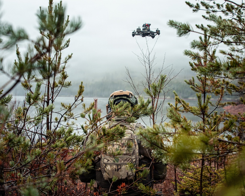 Swedish rangers and U.S. SOF conduct FPV drone operations
