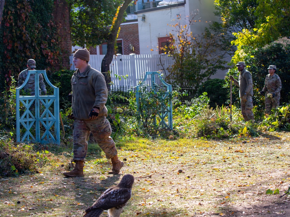 Rock Creek Park cleanup Behind the historic Old Stone House