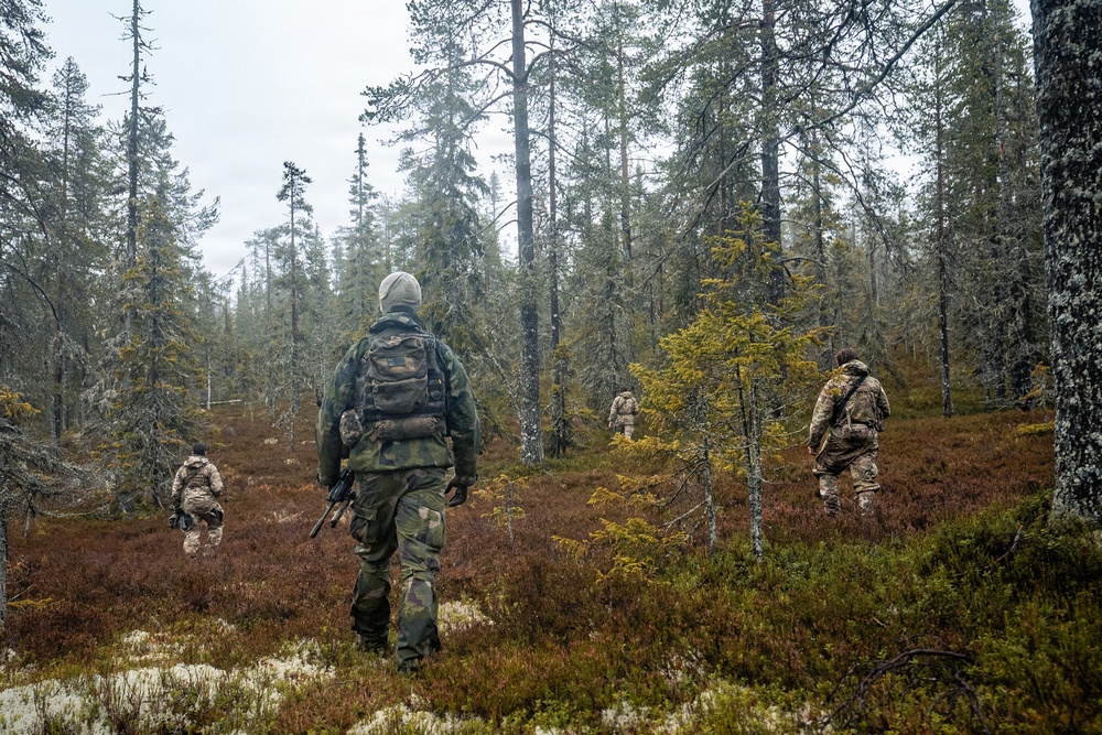 Swedish rangers and U.S. SOF conduct FPV drone operations