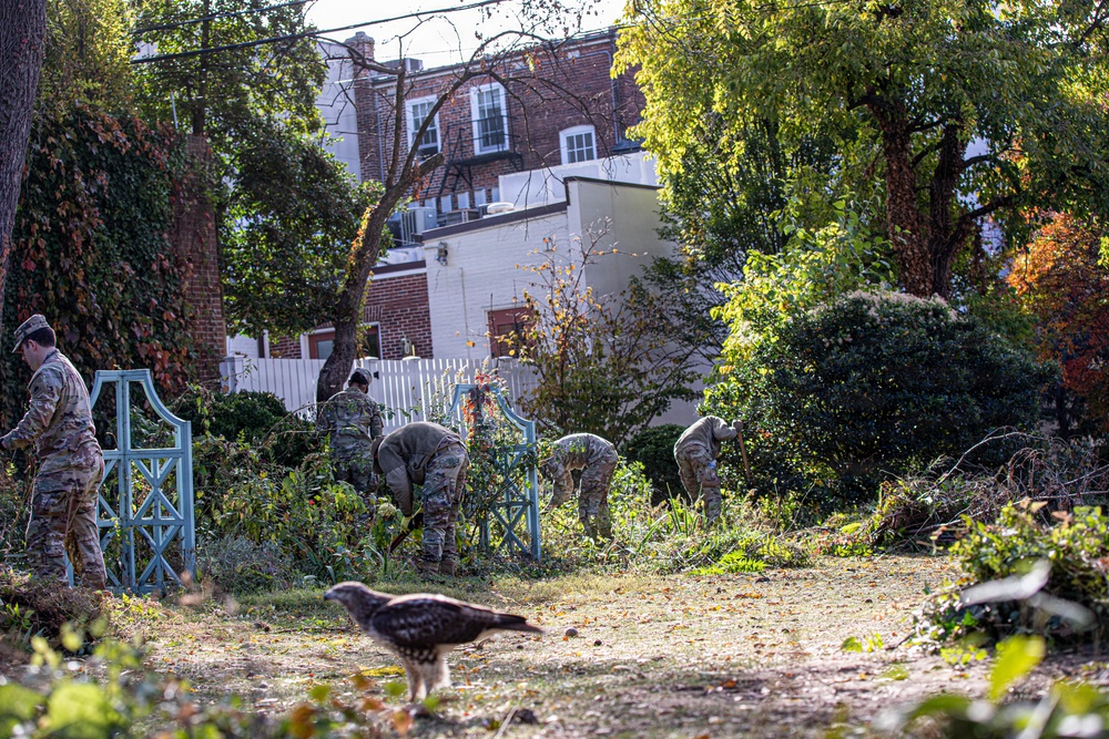 Rock Creek Park cleanup Behind the historic Old Stone House