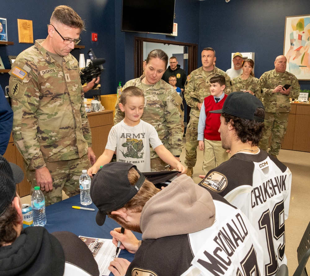 Hershey Bears visit Pennsylvania National Guard members