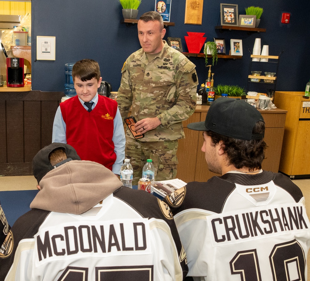 Hershey Bears visit Pennsylvania National Guard members