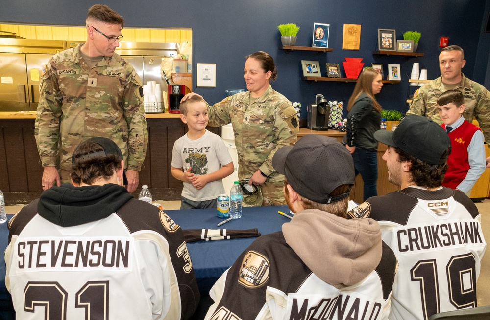 Hershey Bears visit Pennsylvania National Guard members