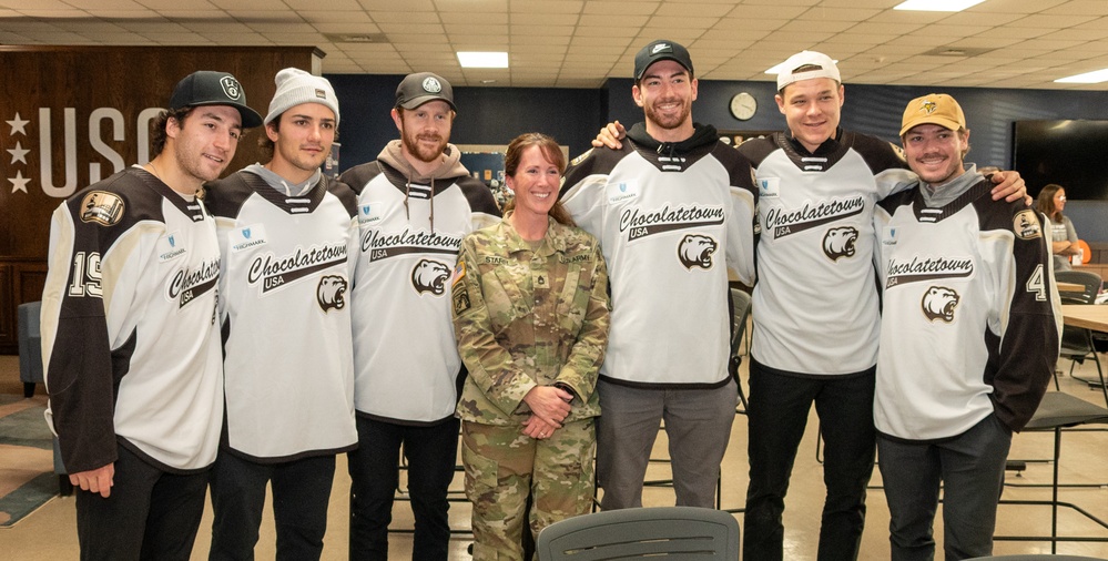 Hershey Bears visit Pennsylvania National Guard members