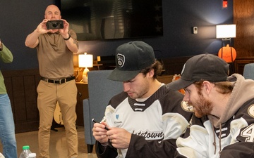 Hershey Bears visit Pennsylvania National Guard members