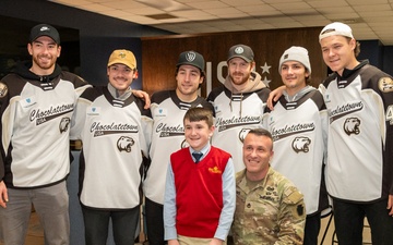 Hershey Bears visit Pennsylvania National Guard members
