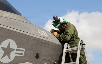 VMFA-225 conducts flight operations in Puerto Rico