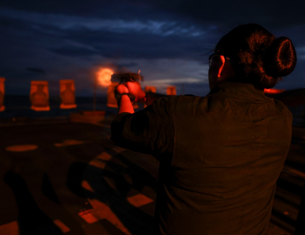 USS Bainbridge (DDG 96) Live-Fire Exercise