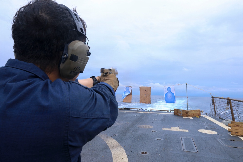 USS Bainbridge (DDG 96) Live-Fire Exercise