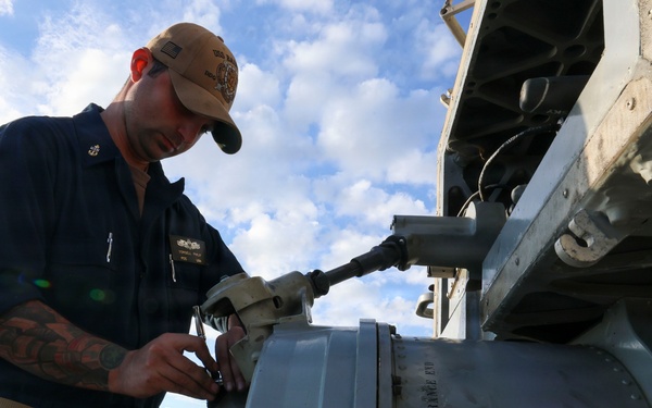 USS Bainbridge (DDG96) Mid-Deployment Voyage Repairs